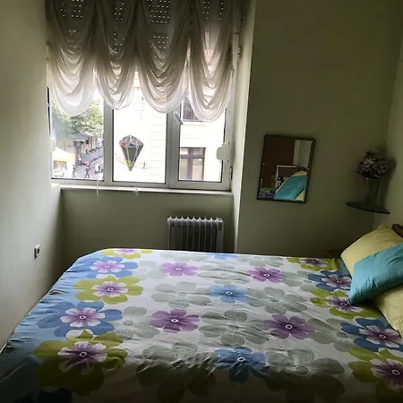 Cheap In The Very Heart Of Апартаменты