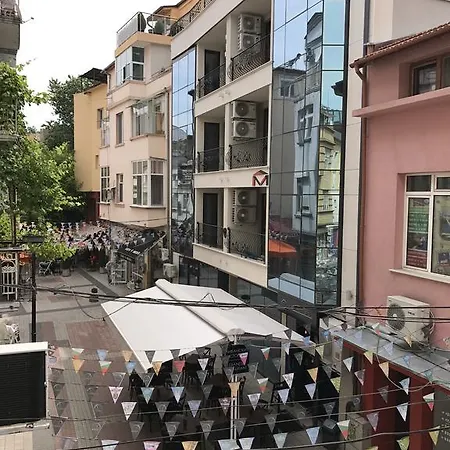 Cheap In The Very Heart Of * Пловдив
