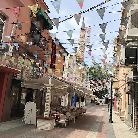 Апартаменты Cheap In The Very Heart Of Пловдив